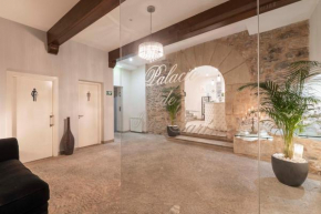 Hotels in Monteagudo Del Castillo